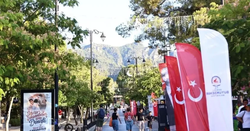 Denizli camlik bulvarinda keyifli pazar 9JyhGAfW.webp