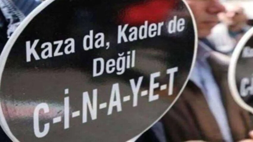Denizlide gocuk altinda kalan kepce operatoru hayatini kaybetti sULOXGpy.jpg