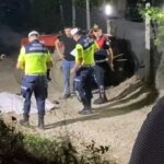 Devrilen traktorun altinda kalan 75 yasindaki surucu hayatini kaybetti kfKuFiKk.jpg