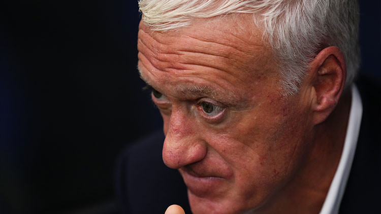 Didier deschamps can yakiyor ufz5tubN.jpg