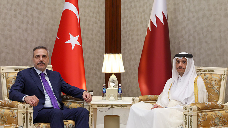 Dışişleri Bakanı Hakan Fidan, Katar Başbakanı ve Dışişleri Bakanı Al Sani ile bir araya geldi