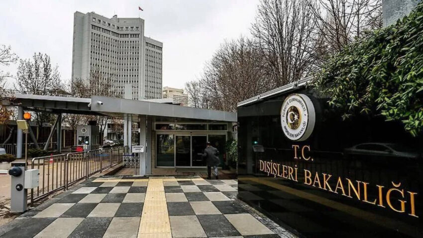 Disisleri bakanligindan kibris baris harekati mesaji turkiye destegini surdurecek mbIHR5Ol.jpg