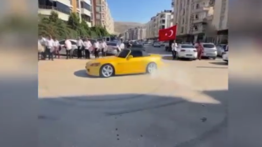 Drift yapan surucuye ibretlik ceza agLyQcSe.png