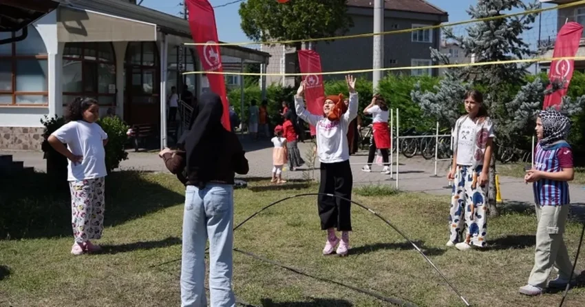 Duzcede hareket camide projesinde kuran kursu ogrencileri sporla bulustu ITyQ4g6g.webp