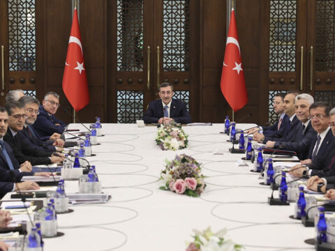 Ekk dezenflasyon surecinin yilin kalaninda devam etmesini ongoruyoruz iTvrn3Xs.jpg