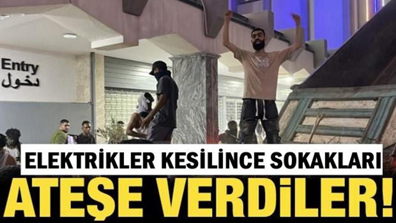 Elektrikler kesilince ülkenin başkentini ateşe verdiler: Sokaklarda çok sert protesto!