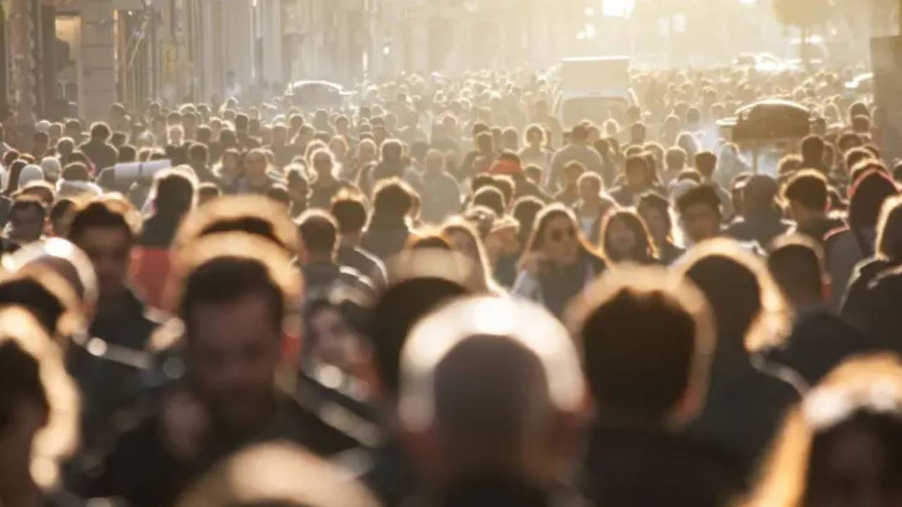 Emeklinin gocunde carpici tablo binlerce kisi tasindi 1Tb3bDqy.jpg