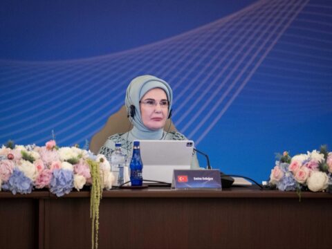 Emine erdoganin nato marjinda bulusturdugu lider esleri cocuklar teknoloji ve guvenlik konusunu ele aldi jsefIj6P.jpg