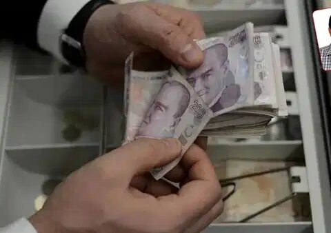 En dusuk emekli ayligini 23 bin 552 liraya cikaran duzenlemenin de yer aldigi torba bNAfUnhh.jpg