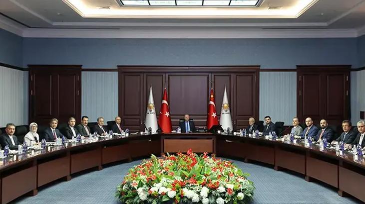 Erdogan baskanligindaki ak parti myk toplantisi sona erdi 3RyVEERS.jpg