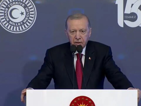 Erdogandan mecliste 15 temmuz konusmasi en buyuk kazanim cumhurbaskanligi huk met sistemi oldu KqXLOM5S.jpg