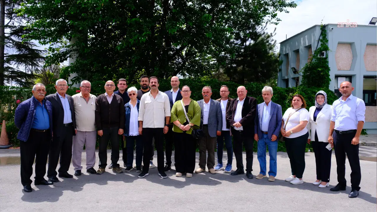 Eski CHP Eskişehir İl Başkanı Yalaz: ‘CHP Eskişehir İl Başkanlığı istifa dilekçelerimizi kabul etmedi’