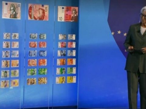 Euro banknotlari degisiyor yeni tasarimlar ortaya cikti mIWsF1WT.jpg