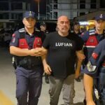 Ezel akay sessizligini bozdu dikkat ceken davet auNpYKHH.jpg
