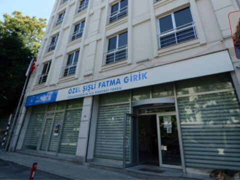 Fatma girik kiz ogrenci yurdunun kayyim tarafindan kapatilmasi tepki topladi HEBC41Dp.jpg