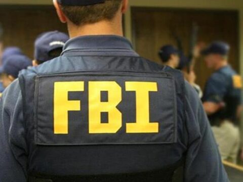 Fbi sahte oyunlarla 8 bin bilgisayara sizan 21 yasindaki supheliyi tutukladi l3G7FfPw.jpg