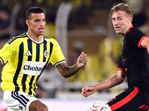 Fenerbahcede mason greenwood ilk resmi macina cikti isCEVLj2.jpg