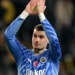 Fenerbahceden dominik livakovic aciklamasi 5u5E1BGG.jpg