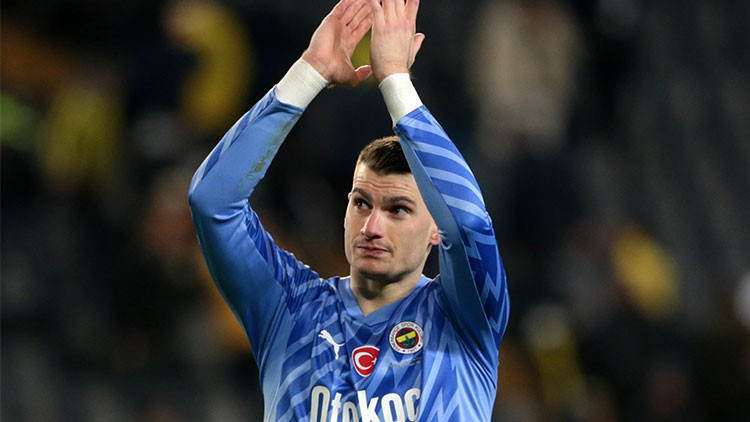 Fenerbahceden dominik livakovic aciklamasi 5u5E1BGG.jpg