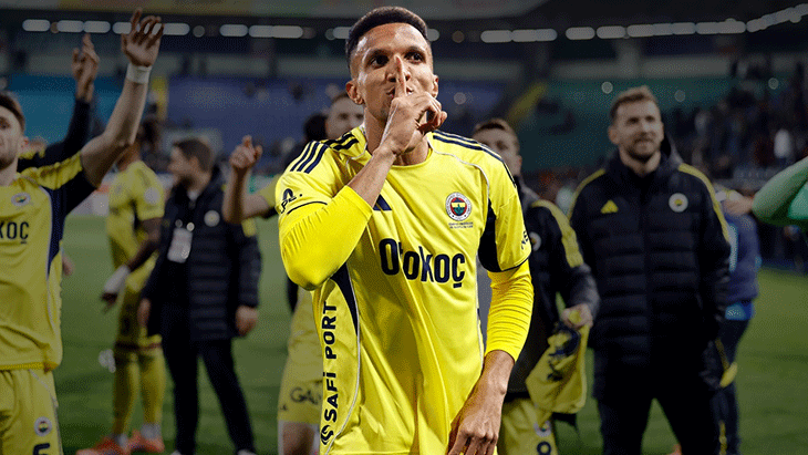 Fenerbahceye transfer piyangosu yildiz oyuncu icin ayrilik kapida jh3DsBIr.jpg