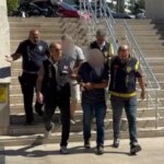 Fetoden ihrac edilen emniyet muduru parke tasi hirsizligi suclamasiyla gozaltina alindi wg2nhO4b.jpg