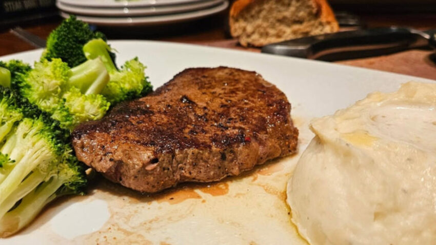 Fiyat ayni kaldi ama tabak kuculdu unlu restoran zinciri musterilerin hedefinde tncEKmdl.jpg