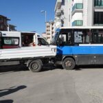 Freni bosalan yolcu minibusu dehset sacti onune gelene carpti 7 yarali var dIklmSLM.jpg