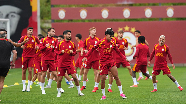 Galatasaray hazirlik macinda umraniyespor ile karsilasacak GSi54far.jpg