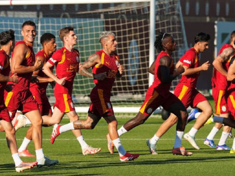 Galatasarayda imza atmaktan vazgectigi one suruldu hemen aciklama yapti D3vCROPr.jpg