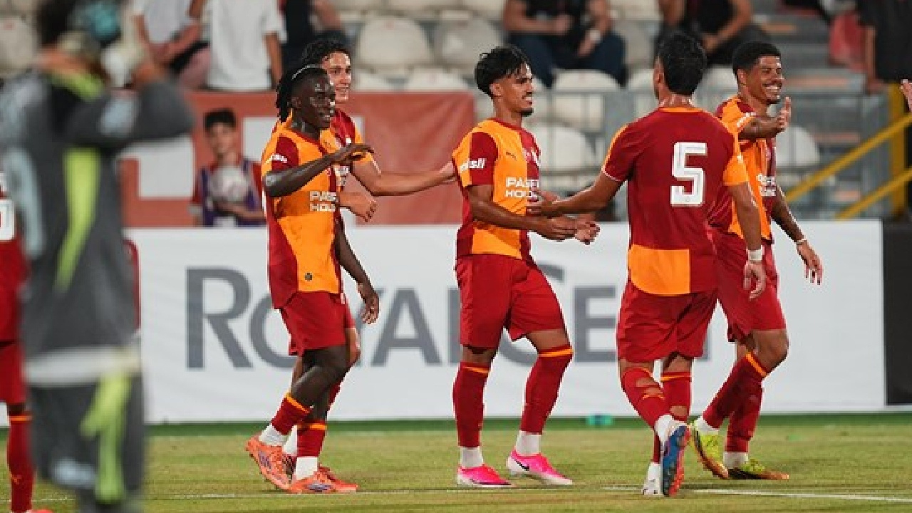 Galatasaray’da sürpriz ayrılık ihtimali: Portekiz’den gelip kapıyı çaldılar