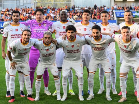 Galatasarayin genc oyuncusu 3 0lik venezia maglubiyeti sonrasi cuvaldizi kendine batirdi dQVS27IJ.jpg