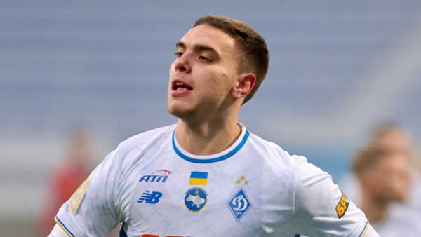 Galatasarayin gundemindeydi matviy ponomarenko 5 yillik imza atti sRhaPZH7.jpg