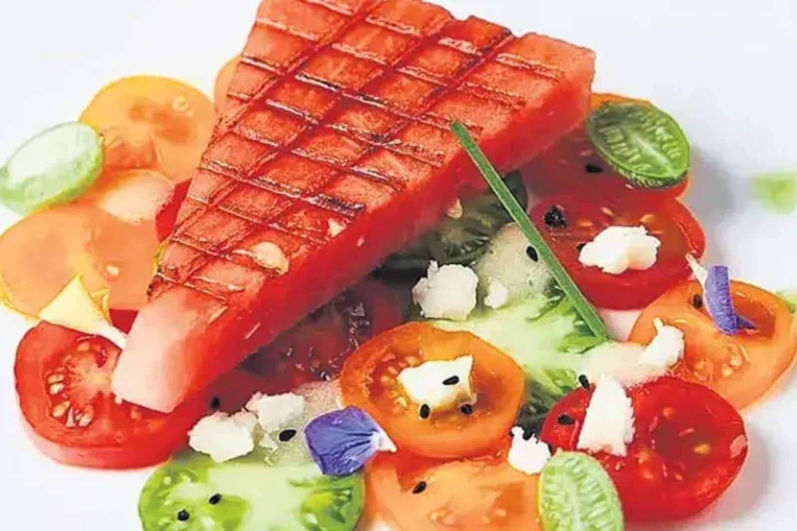 Gastronomide karpuz trendi, yaz ferahlığından şef tabaklarına
