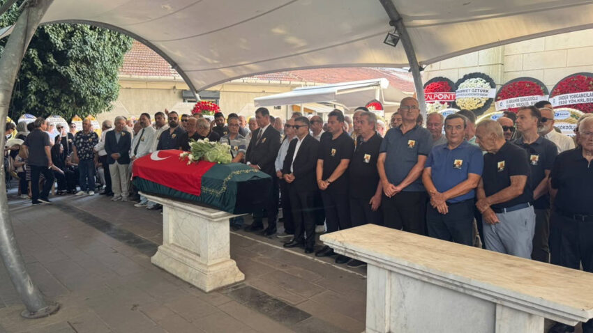 Gazeteci cetin gurel ugurlandi CXjg7IXk.jpg