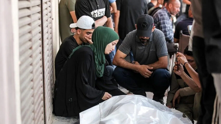 Gazzede israil saldirilariyla son 24 saatte 9 filistinli hayatini kaybetti KwVYyJhs.jpg