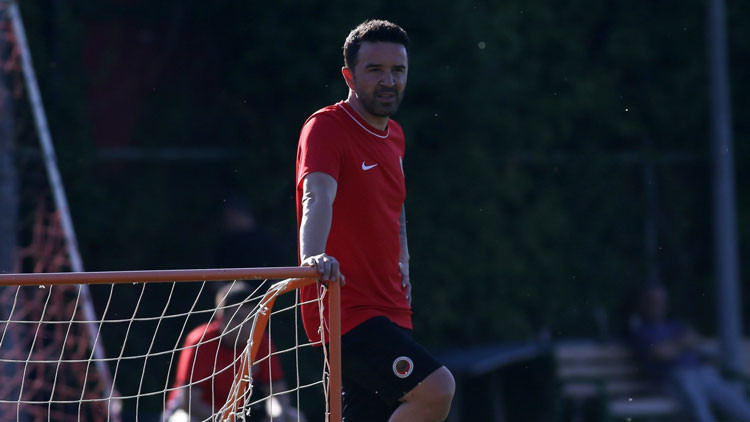Gokhan gonul genclerbirliginde yardimci antrenor oldu PmRYp4EC.jpg
