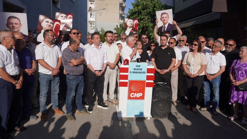 Gorevden alinan chp bilecik il baskani ozdemir bizim pusulamiz millettir rotamiz iktidardir BmRdKn4G.jpg