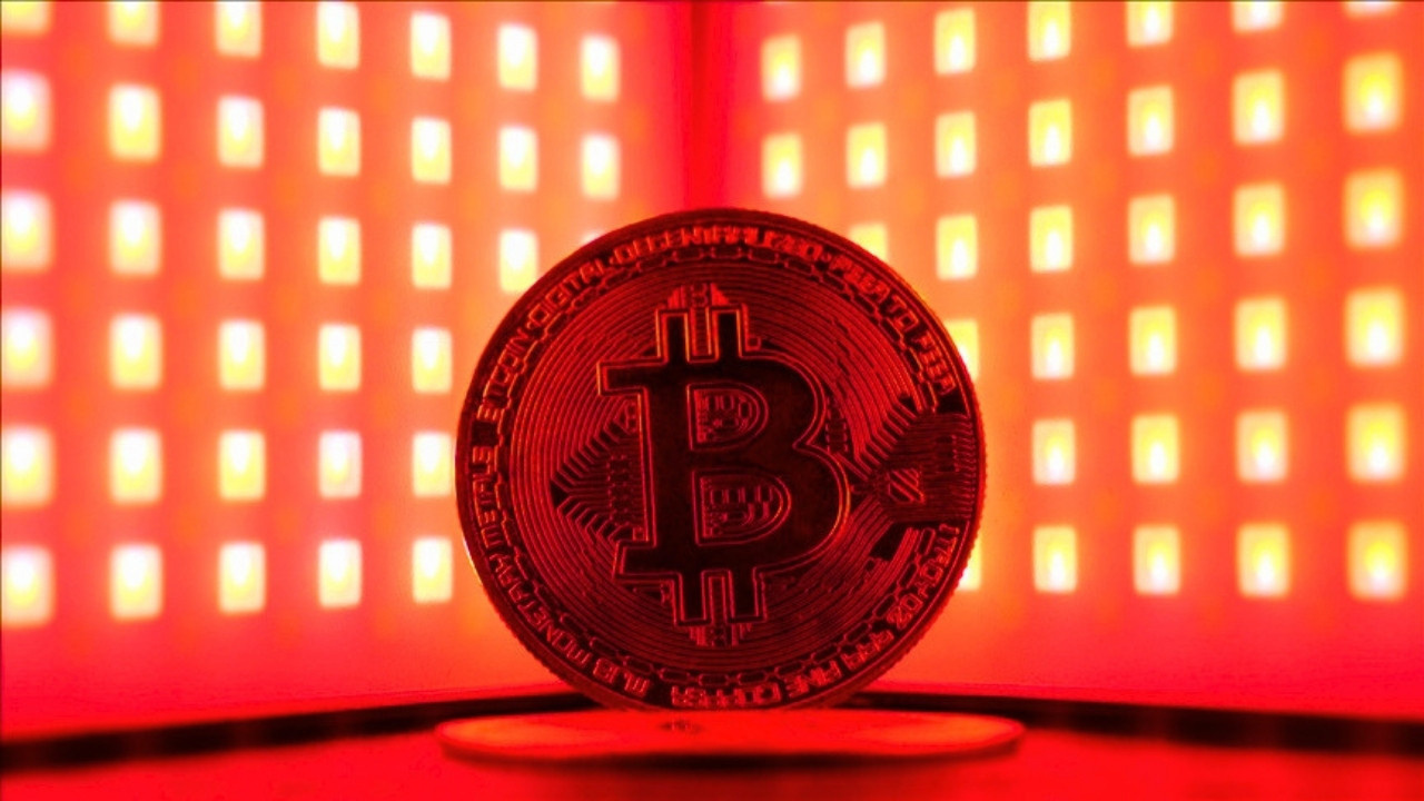 Güney Kore’de şalter çekildi, kriptoda fırtına koptu: Bitcoin’de düşüş derinleşiyor