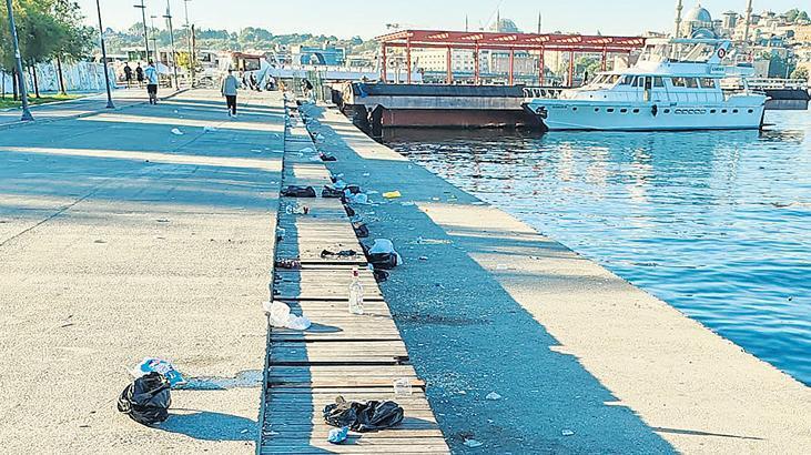 Halic sahilini copluk yaptilar H4HFlaL7.jpg