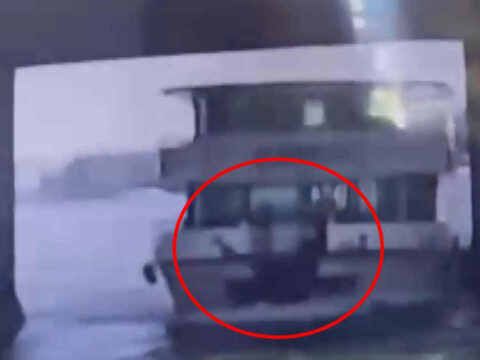 Halicteki is cinayetinin goruntuleri ortaya cikti kopru ayagina carpan tekneden boyle dustu 62ftxDe9.jpg