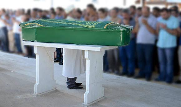 Hatayda morga gittiler gordukleri karsisinda donup kaldilar dislerinden fark ettik TfGVgEfi.jpg