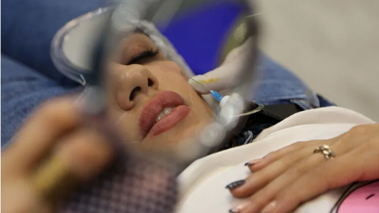 İğnelerle zayıflayan zenginler şimdi organ bağışçılarının yağıyla estetik yaptırıyor
