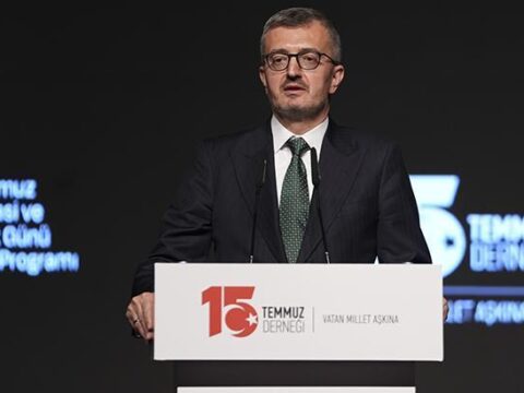 Iletisim baskani duran 15 temmuz derneginin sehit ve sahit programina katildi VvwjgOMh.jpg