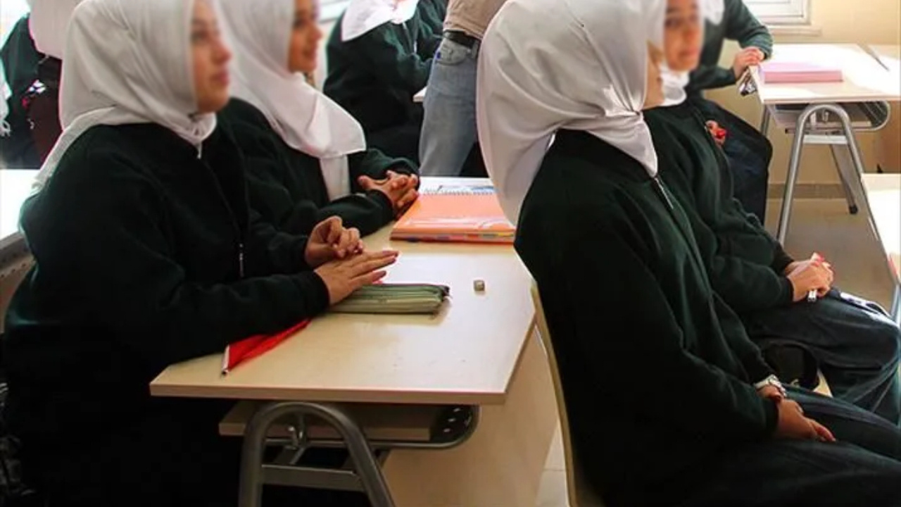 İmam Hatip’e gidene teşvik primi dönemi başladı: Para, Umre, İngiltere’de dil okulu