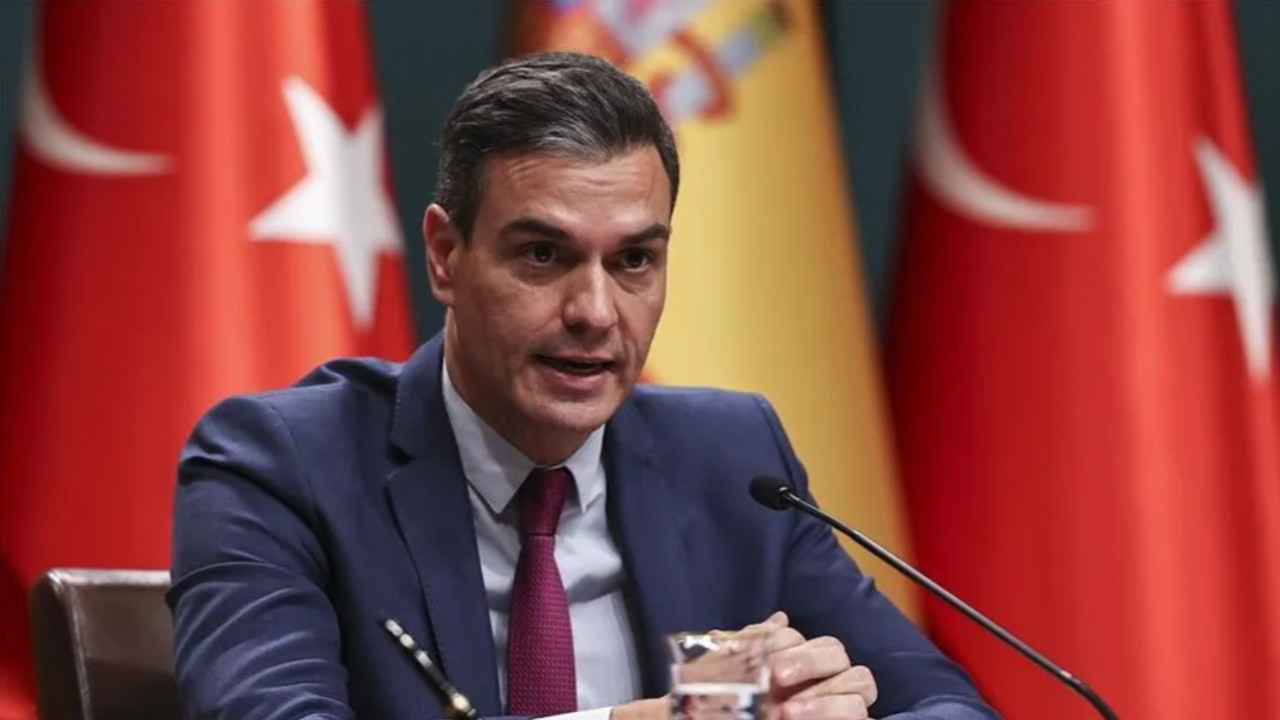 İspanya Başbakanı Pedro Sanchez’den ‘YENİ Parti’ mesajı