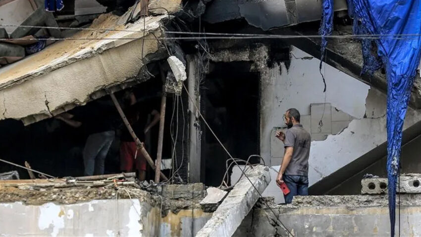 Israil ateskes dinlemiyor cibaliya kampi vuruldu 1 olu ve yaralilar var whZlfj88.jpg