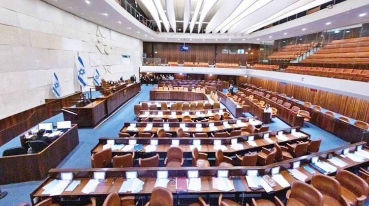 Israil meclisi sozde tasariyi askiya aldi NCzQcI3K.jpg