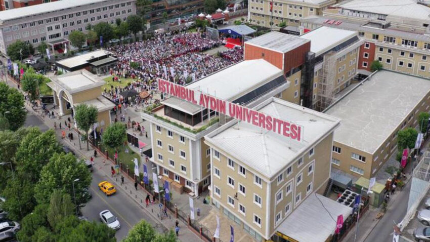 Istanbul aydin universitesi 100e yakin akademisyeni isten cikardi gerekce gosterilmedi bdfuPUp9.jpg