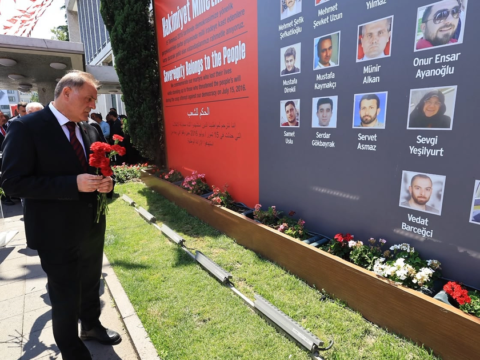 Istanbul buyuksehir belediyesinde 15 temmuz sehitleri anildi XkxVzp2X.webp