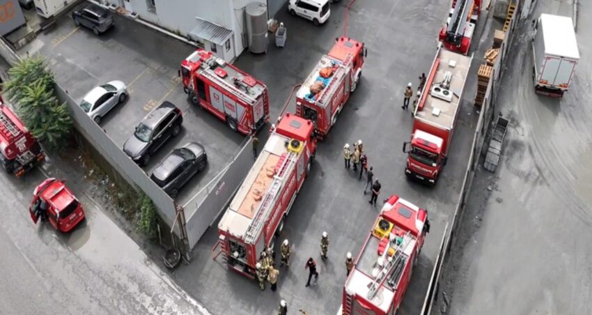 Istanbulda kimyasal madde alarmi fabrikada isciler tahliye edildi 8ahmGM1d.jpg